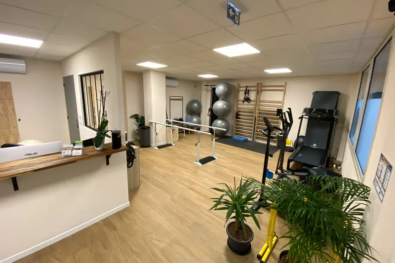 Le plateau de rééducation, son tapis de course et ses plantes